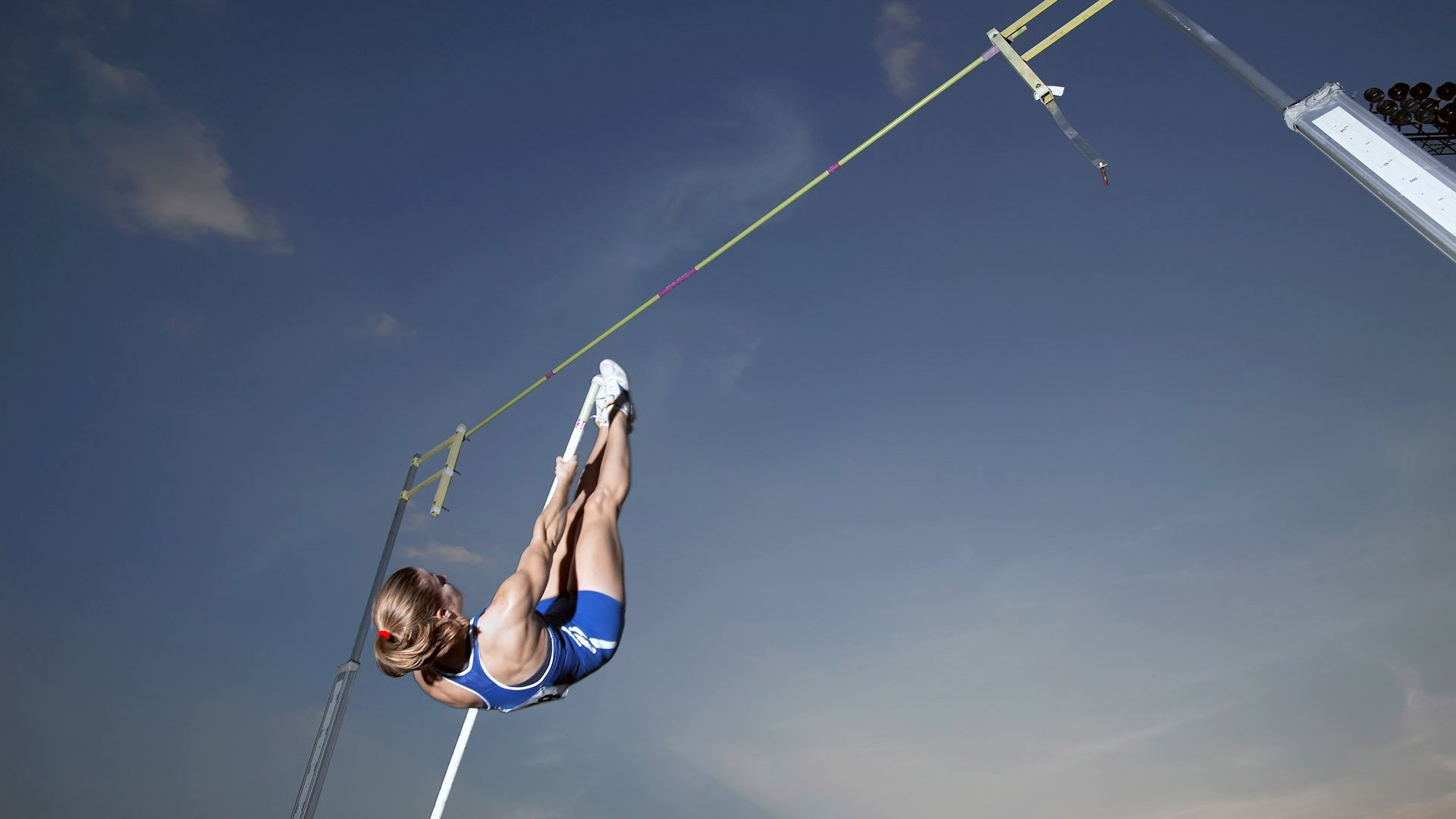 哈兰德十二赛季高光引爆跨界狂欢，FPX球迷双厨狂喜！